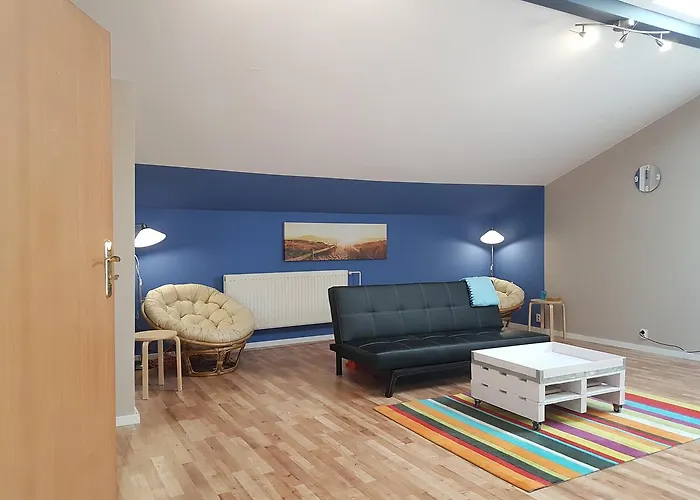 بيت شباب Smart